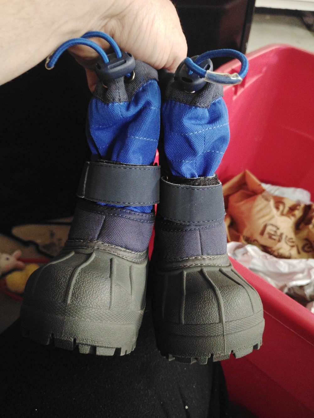 Columbia Toddler Blue & Black Snow Boots Never Worn Size 5